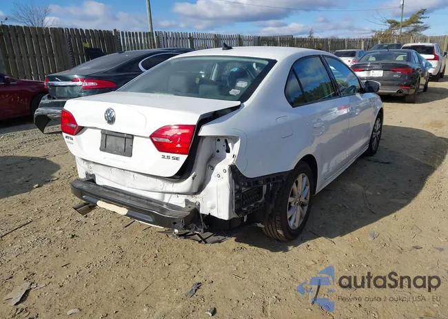 3VWDP7AJ4CM086683: 44011853