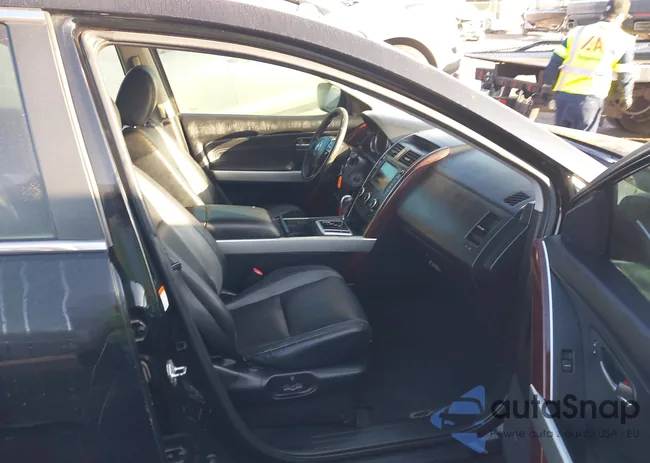 JM3TB28A290178853: 44011879