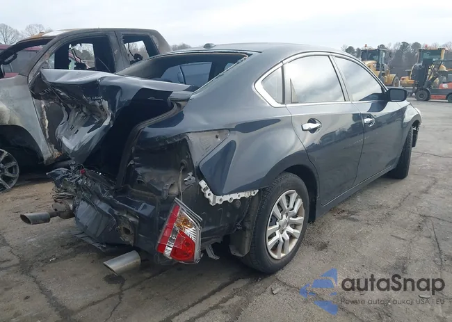 1N4AL3AP5FN326967: 44011902