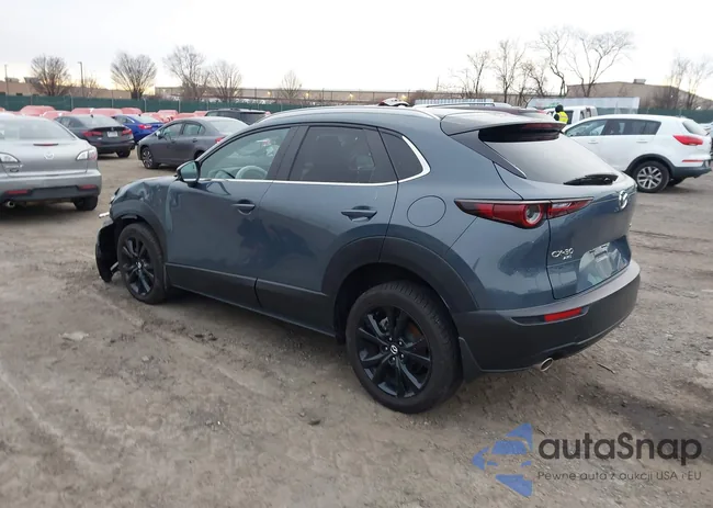 3MVDMBCM3PM543963: 44011952