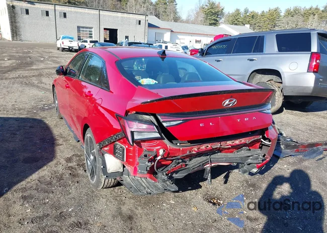 KMHLR4AF8NU274880: 44011966