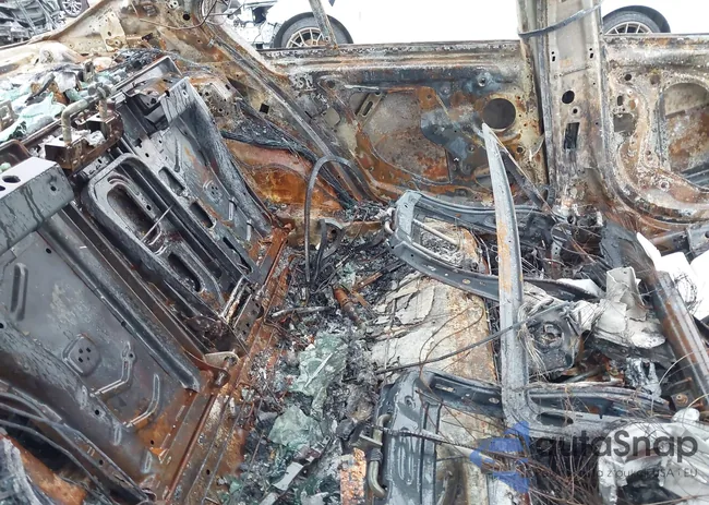 WBA3C1C50FP116717: 44012085