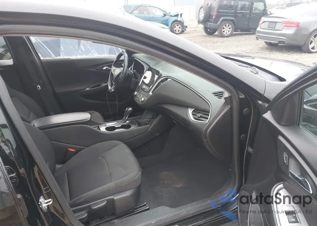 1G1ZG5ST8LF143313: 44012194