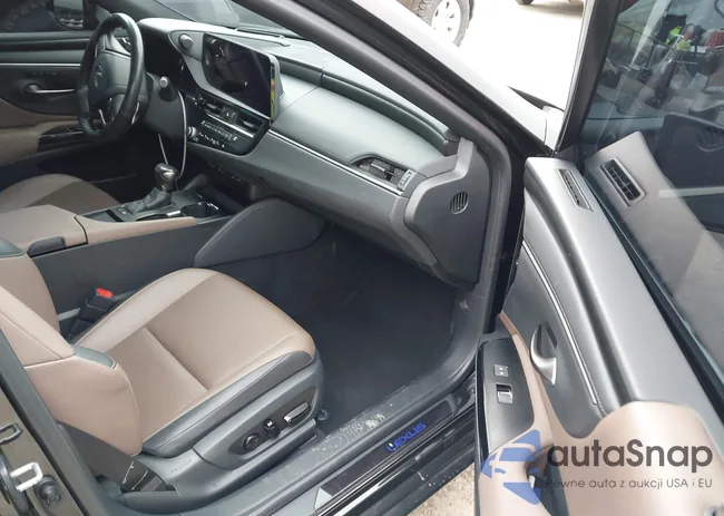 58ADA1C11RU038002: 44011272