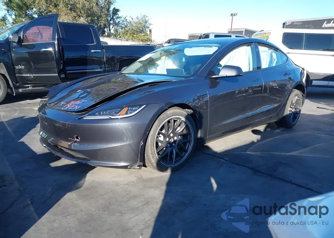 5YJ3E1EA7SF016819: 44011280