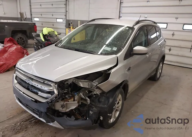 1FMCU9GD4JUA28758: 44011345