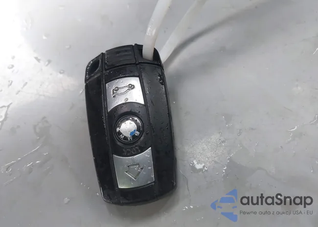 WBAVB33556PS16139: 44011350