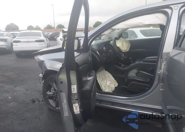 3C4PDCGB0LT271580: 44011453