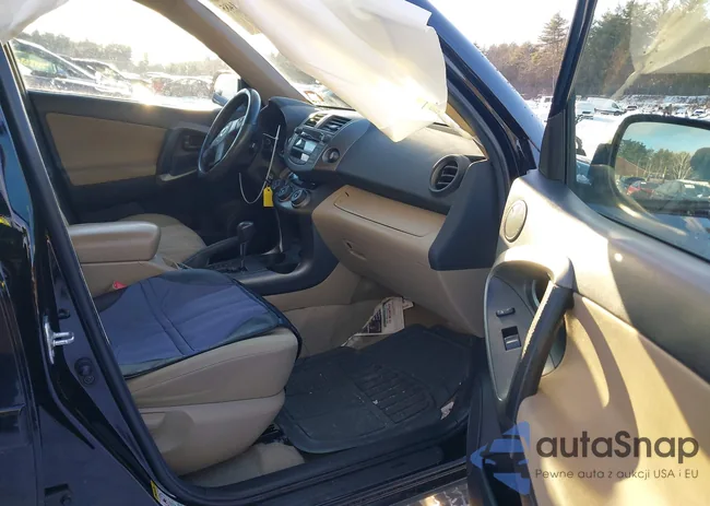 2T3BF4DV6AW081409: 44011485