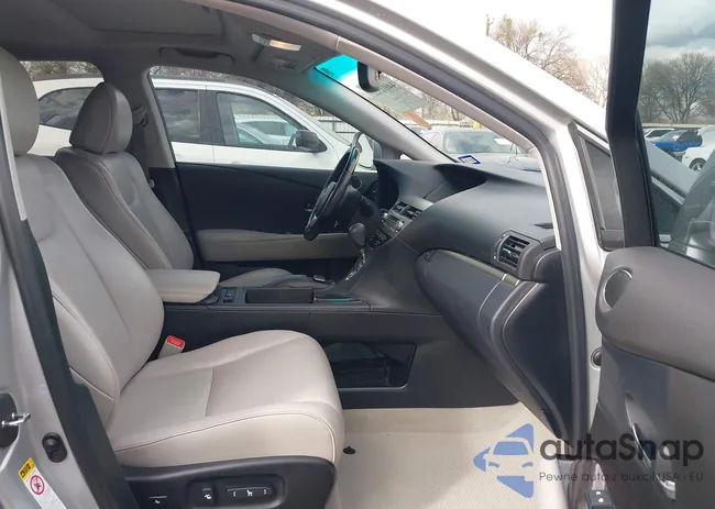 2T2ZK1BA0DC114911: 44011522