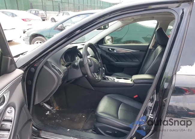 JN1BV7AR0FM413606: 44011556