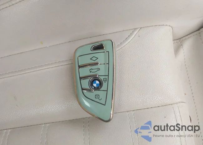 3MW5R7J57K8A05197: 44012667