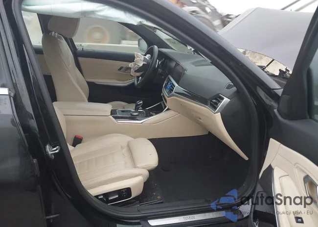 3MW5R7J57K8A05197: 44012667