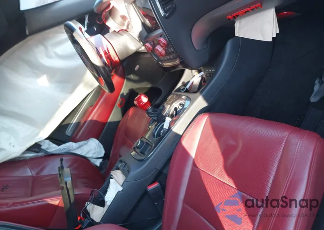 1C4SDJCT2JC312152: 44012692