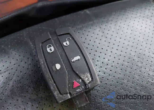 SALFT24NX8H063602: 44012725