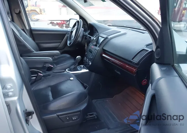 SALFT24NX8H063602: 44012725