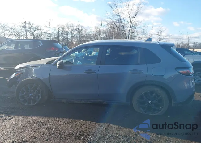 3CZRZ2H51PM716111: 44012735