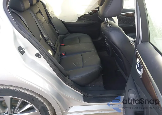 JN1EV7AR1JM437337: 44012791