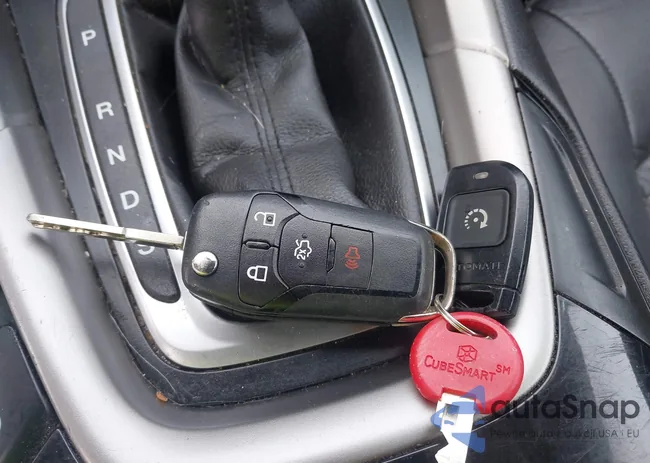 3FA6P0HDXER223348: 44012794