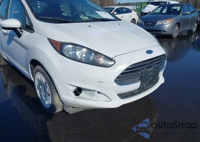 3FADP4AJ0EM216713: 44012802