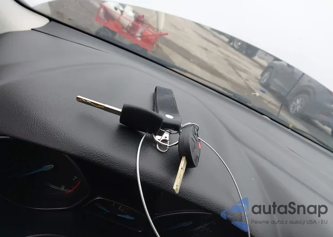 1FADP3F2XGL322134: 44012811