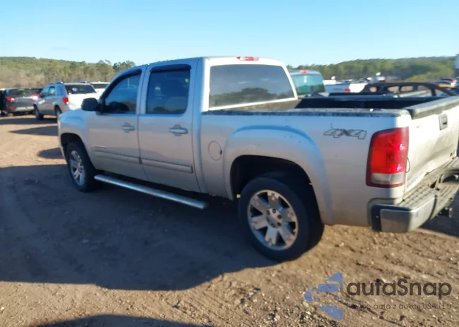 3GTXKWE28AG205214: 44012829