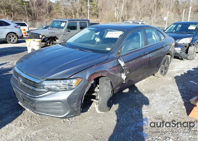 3VWEM7BU4RM099416: 44012843