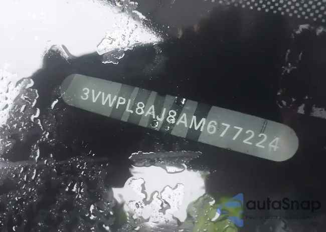 3VWPL8AJ8AM677224: 44012844