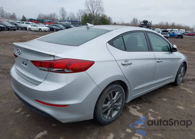 5NPD84LF6JH275782: 44012908