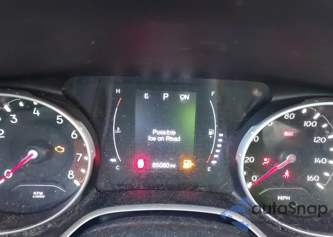 3C4NJDBB8KT834466: 44012910