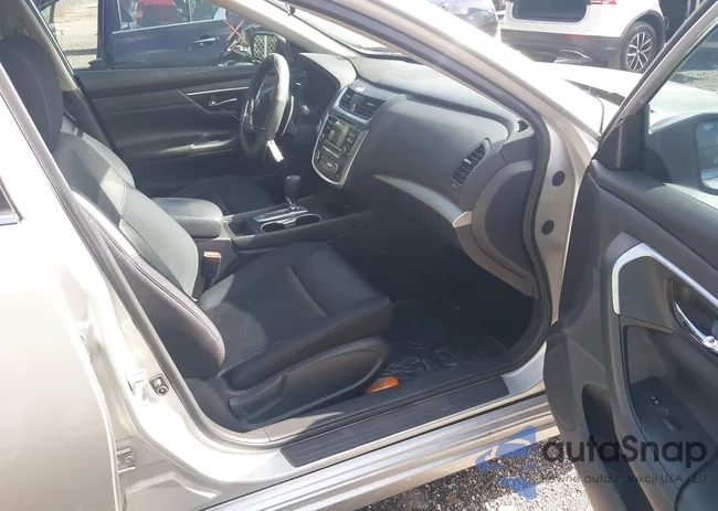 1N4AL3AP9HC279845: 44012978