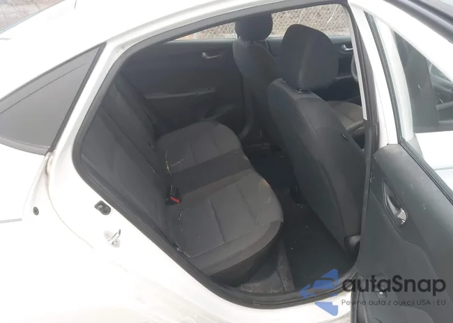 3KPC24A36KE071186: 44013055