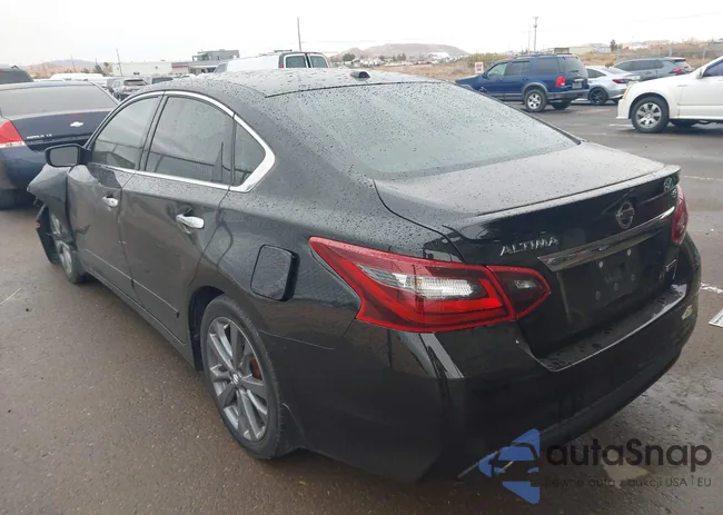 1N4AL3AP8JC276893: 44013060