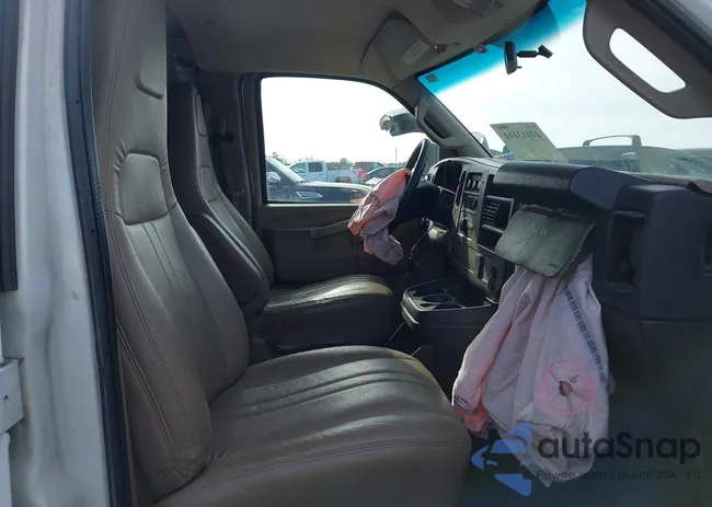 1GCWGBFF5H1117401: 44013161