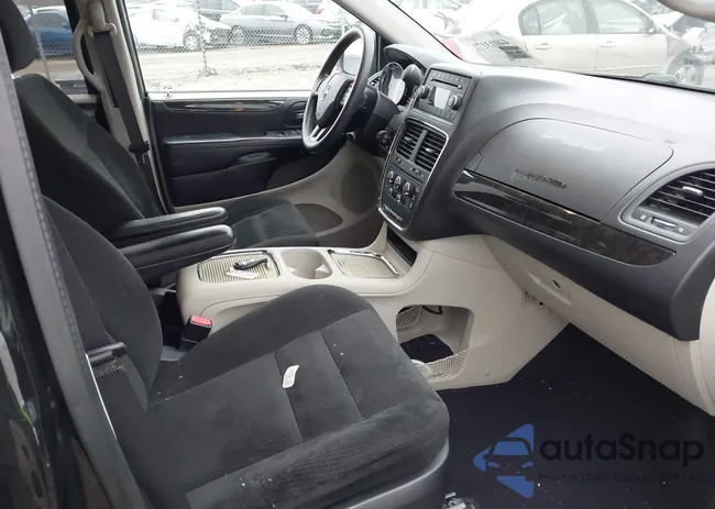 2C4RDGCG3GR319356: 44013177