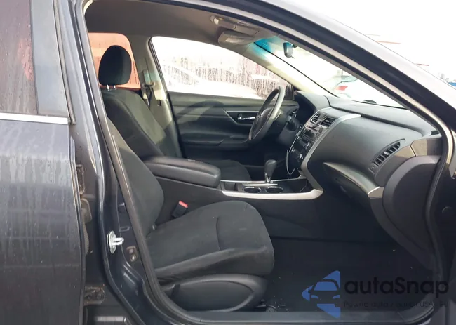 1N4AL3AP5FC291472: 44012347