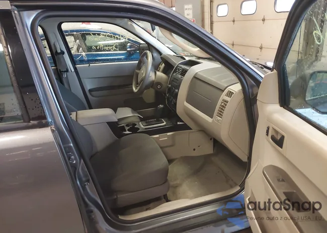 1FMCU02759KB11572: 44012366