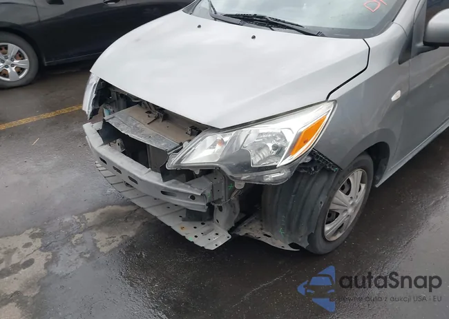 ML32AUHJ9MH004262: 44012372