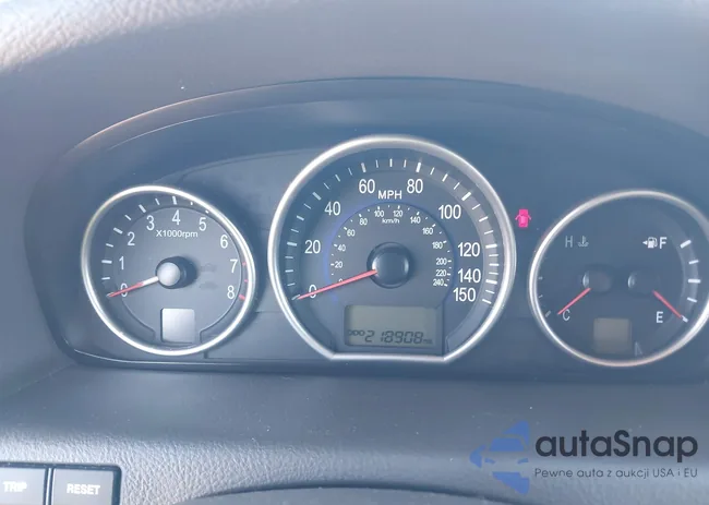 KM8NU73C78U061032: 44012463