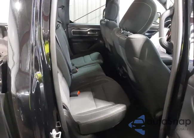 1C6RREBT2MN807265: 44012500