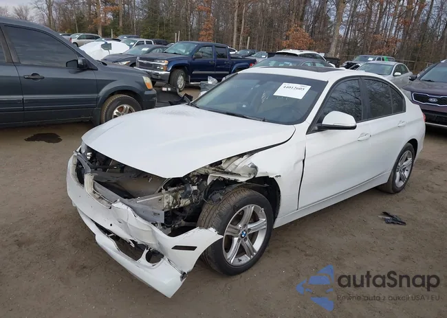 WBA3D3C57EK156099: 44012605