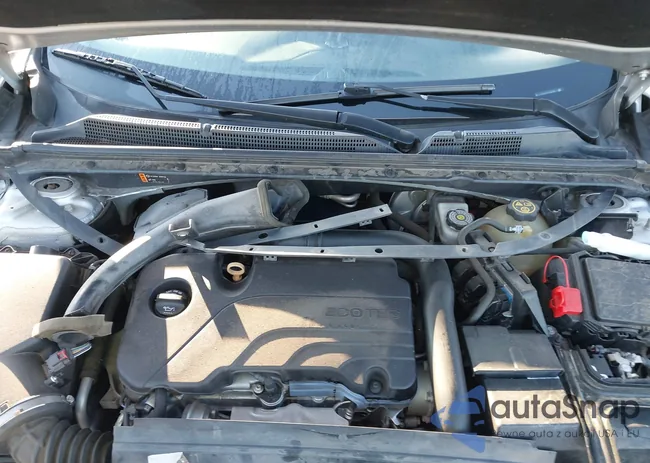 1G1ZB5ST1JF221720: 44013651