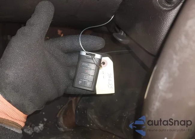 3GYFNDE33CS646842: 44013669