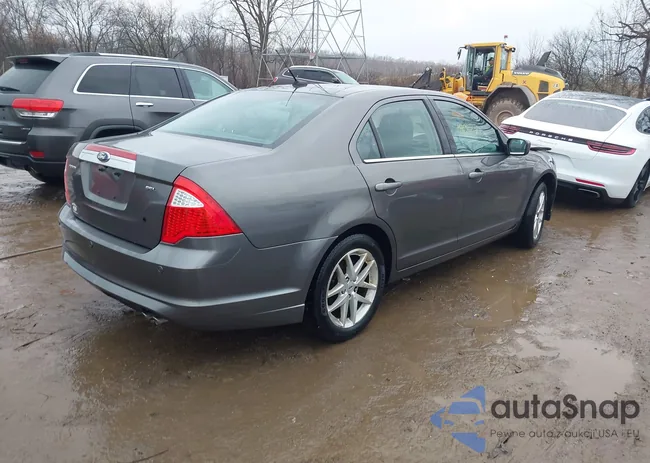 3FAHP0JA4CR282594: 44013711