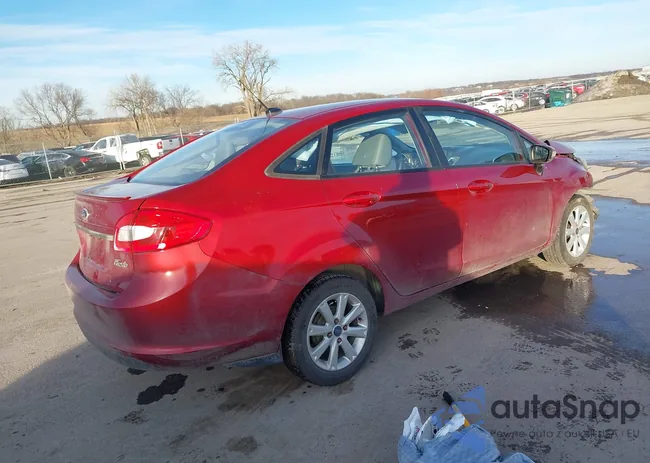 3FADP4BJ1DM194444: 44013761