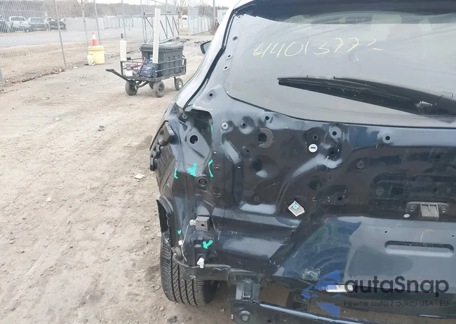 3MVDMBDMXRM679069: 44013772