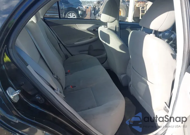 2T1BU4EE4DC978148: 44013898