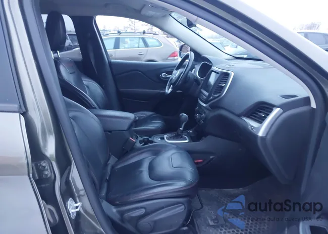 1C4PJMBSXFW668878: 44014048