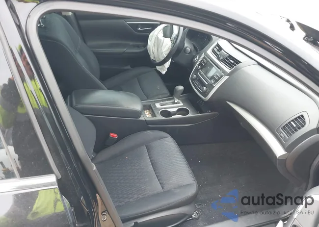 1N4AL3APXGC180191: 44014077