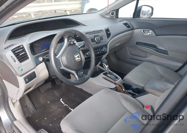 2HGFB2F85CH548946: 44014079